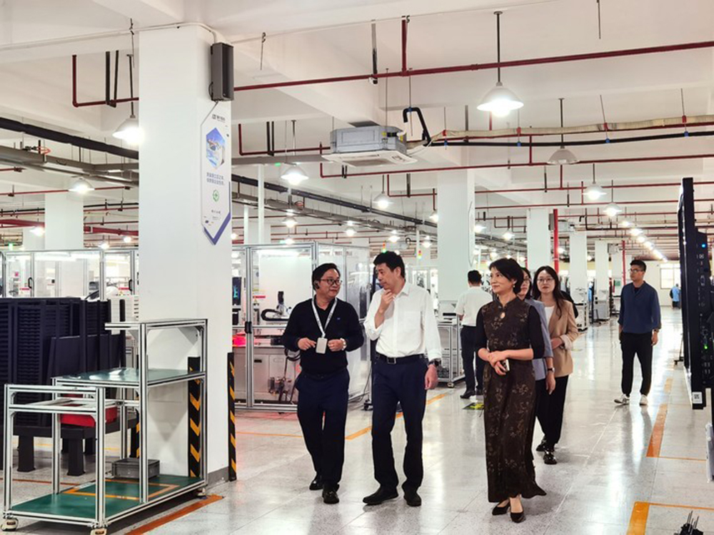 駐浙江省委統戰部紀檢監察組一行蒞臨我司參觀(guān)調研(圖2) 駐浙江省委統戰部紀檢監察組一行蒞臨我司參觀(guān)調研(圖2)