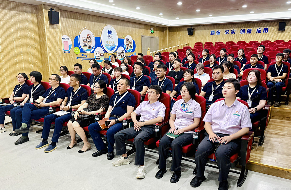 精華股份黨支部開(kāi)展系列活動(dòng)慶祝中國共產(chǎn)黨成立104周年(圖4) 精華股份黨支部開(kāi)展系列活動(dòng)慶祝中國共產(chǎn)黨成立104周年(圖4)