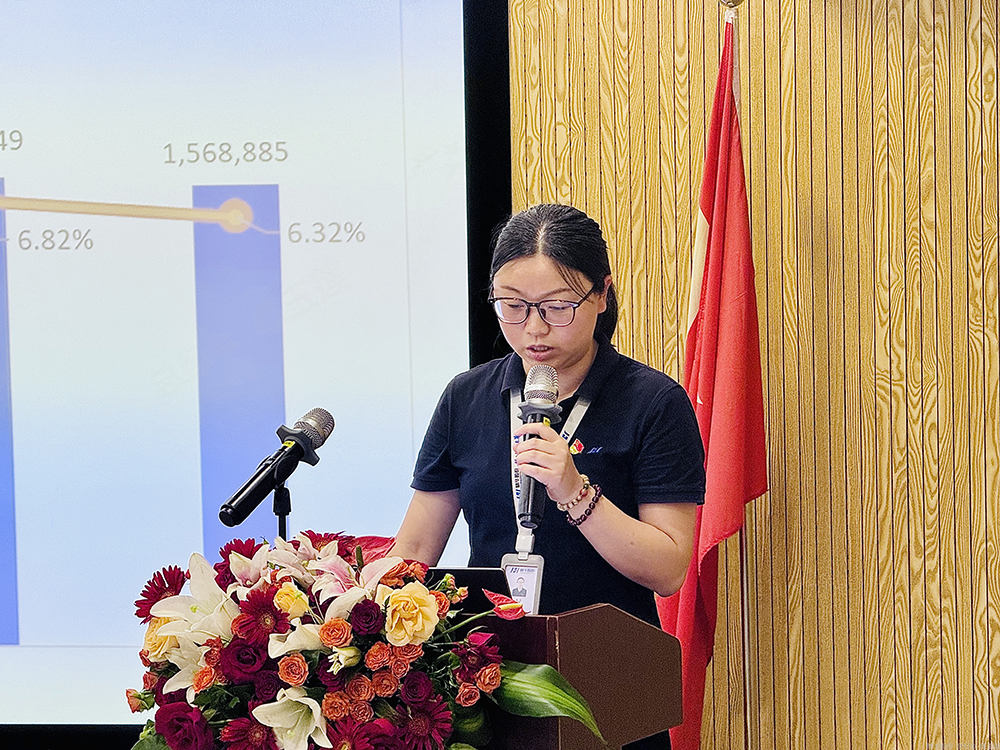 十七載精耕筑夢(mèng)，“五新”戰略啟新程  精華股份十七周年慶暨2025年半年度經(jīng)營(yíng)會(huì )議圓滿(mǎn)召開(kāi)(圖4)